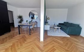Le Parmelan - Grand Appartement Familial Avec Vue Sur La Montagne