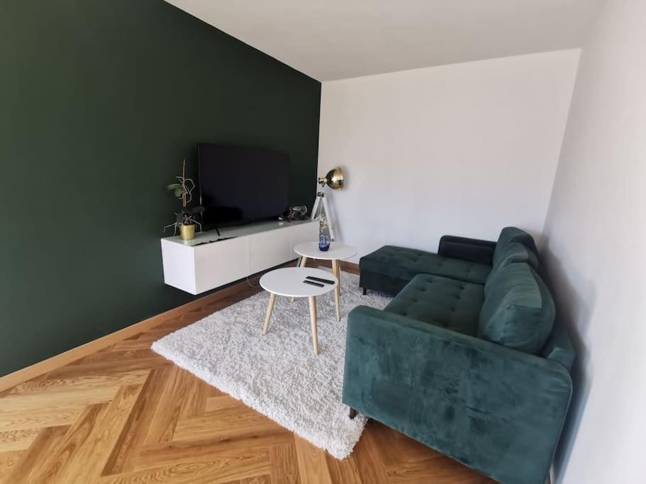 Le Parmelan - Grand Appartement Familial Avec Vue Sur La Montagne Annecy Extérieur photo